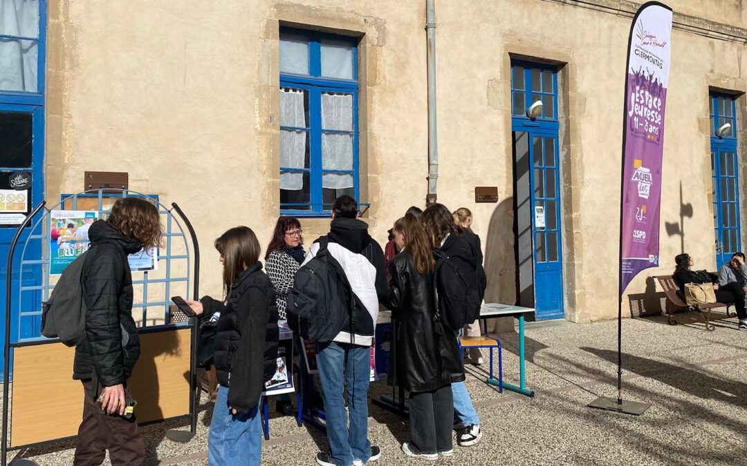 Stand infos au Lycée Lycée René Gosse